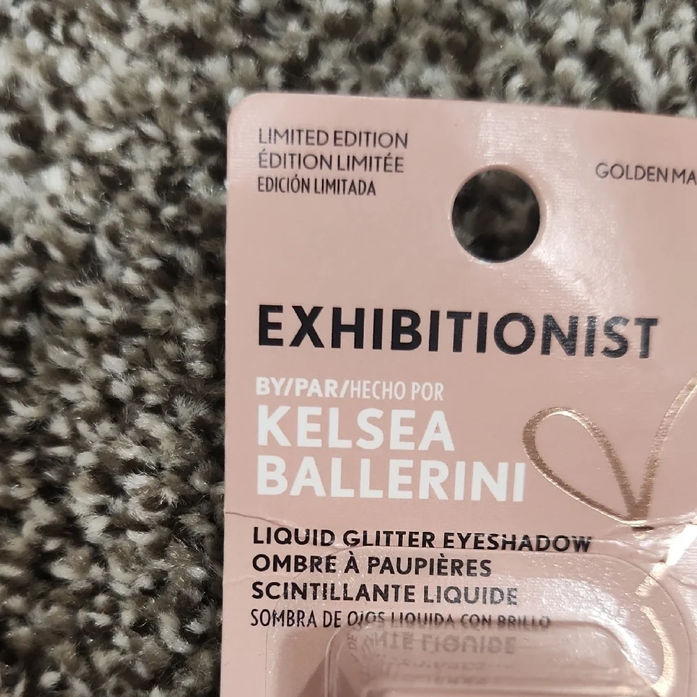 CoverGirl Exhibitionist Liquid Glitter Eyeshadow